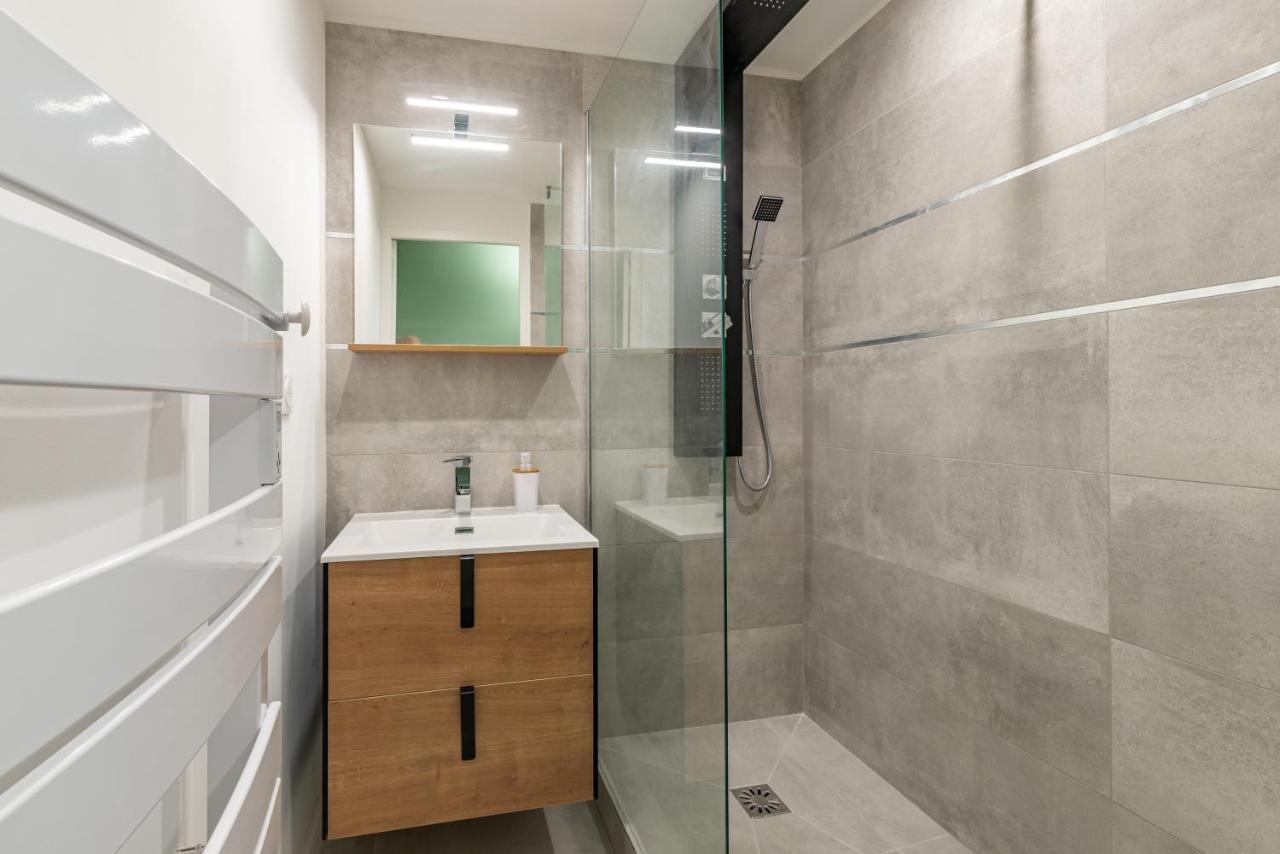 Amja Proche Clinique Saint-Roch Apt 3 Chambres 3 Salles De Bain Parking Gratuit Ideal Famille Groupe Coworking 10 Min Centre Ville 10 Min Plage 5 Min Sortie Autoroute มงต์เปอลิเยร์ ภายนอก รูปภาพ
