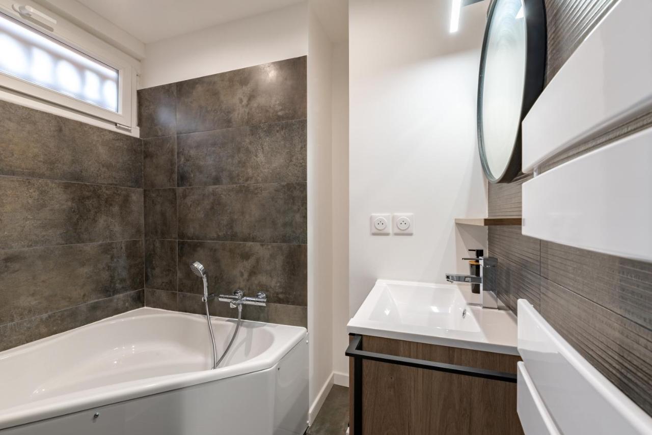 Amja Proche Clinique Saint-Roch Apt 3 Chambres 3 Salles De Bain Parking Gratuit Ideal Famille Groupe Coworking 10 Min Centre Ville 10 Min Plage 5 Min Sortie Autoroute มงต์เปอลิเยร์ ภายนอก รูปภาพ